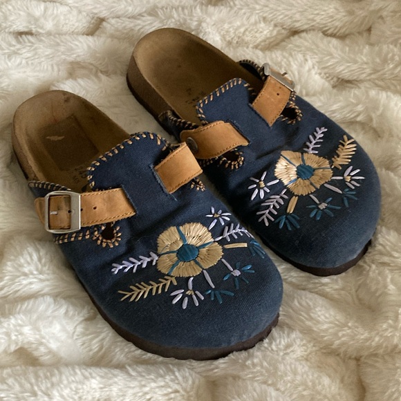 Birkenstock Shoes - Blue floral embroidered Birkenstock clogs 38